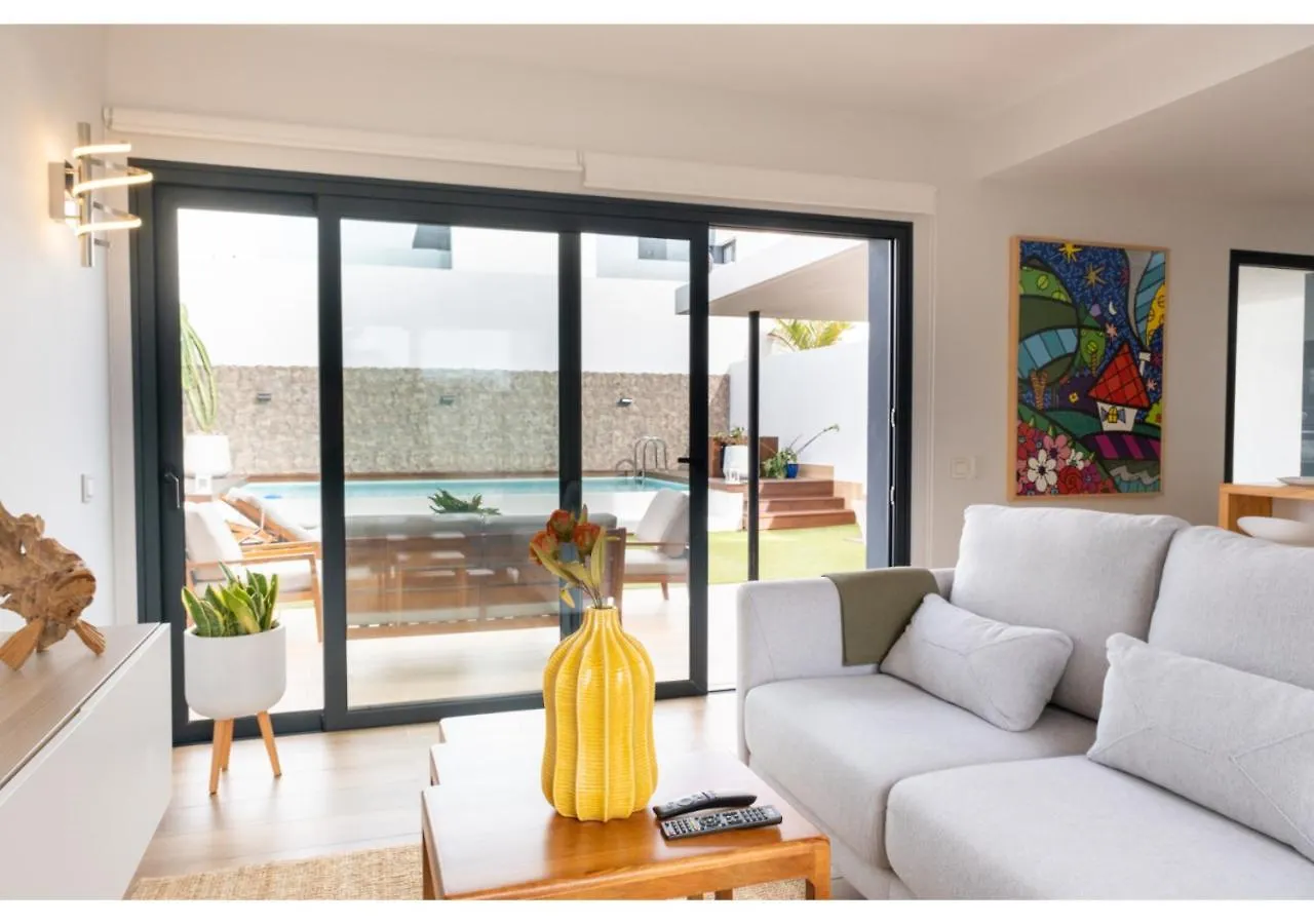 Casa Bouganvillea Lajares