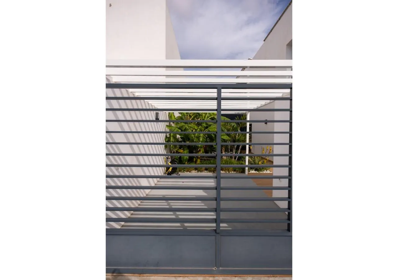 לאחארס Casa Bouganvillea בית נופש
