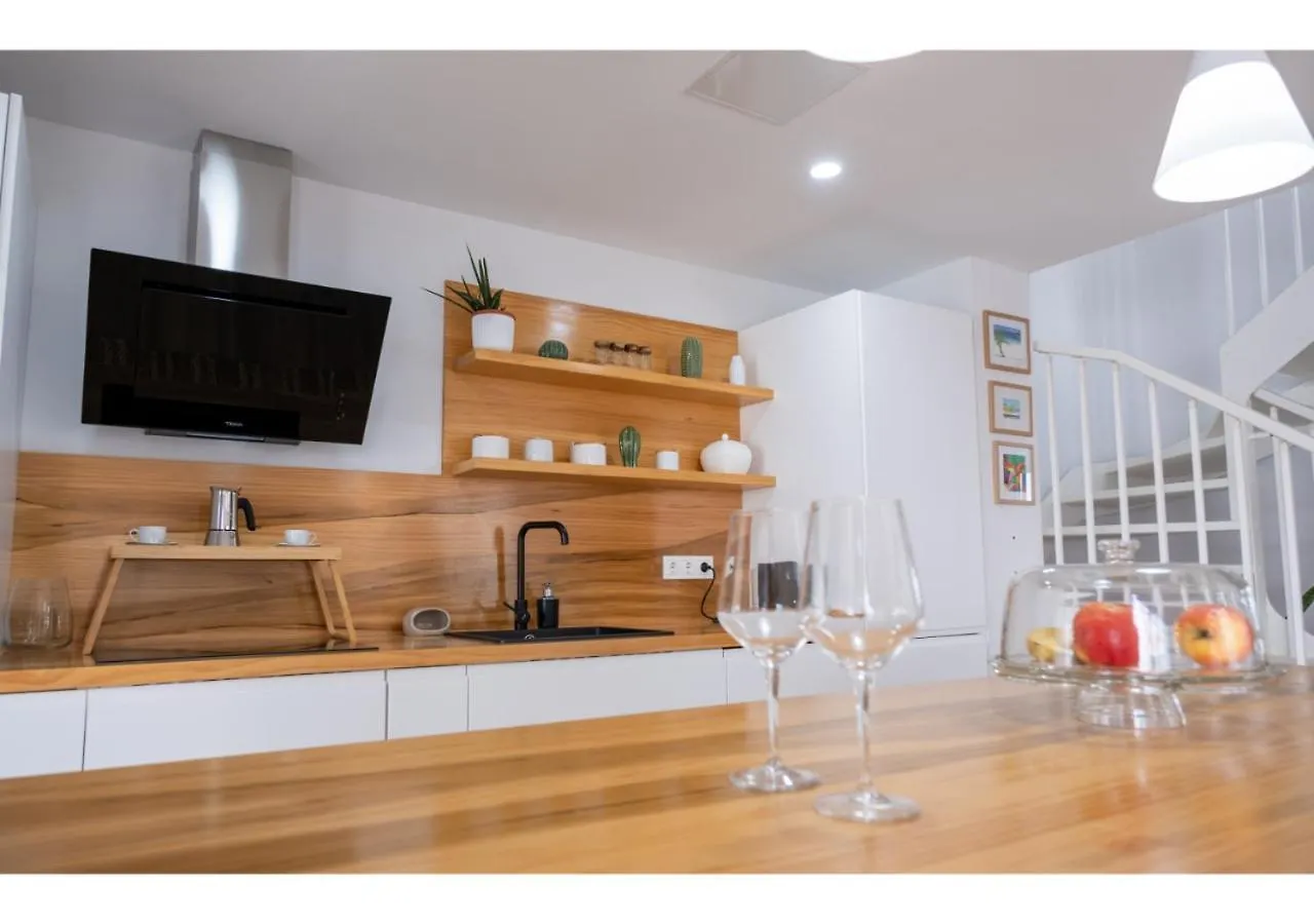 לאחארס Casa Bouganvillea 0*,